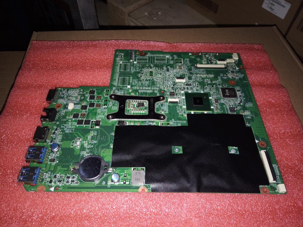 Lenovo Mb(W8) Lz3 Uma 100M - 90000921