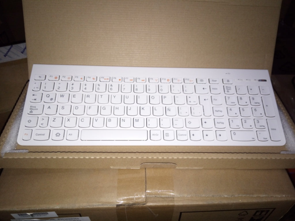 Lenovo Kb Keyboards External - 25214280