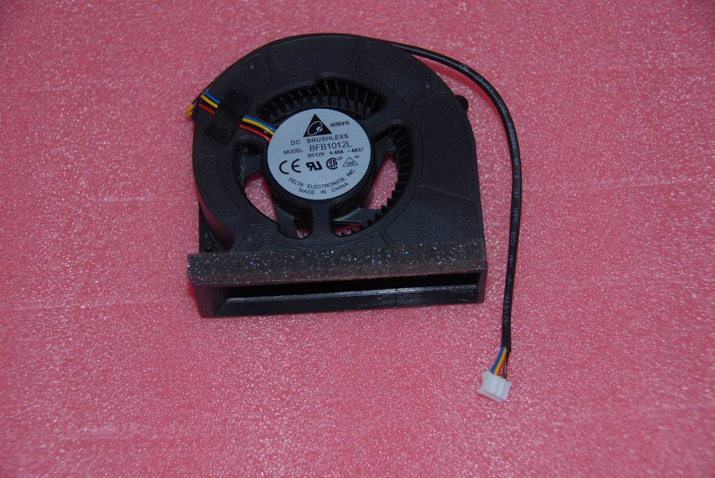 Lenovo 31045044 Fan B300 Sys Dc12V 1.2A 88*88*