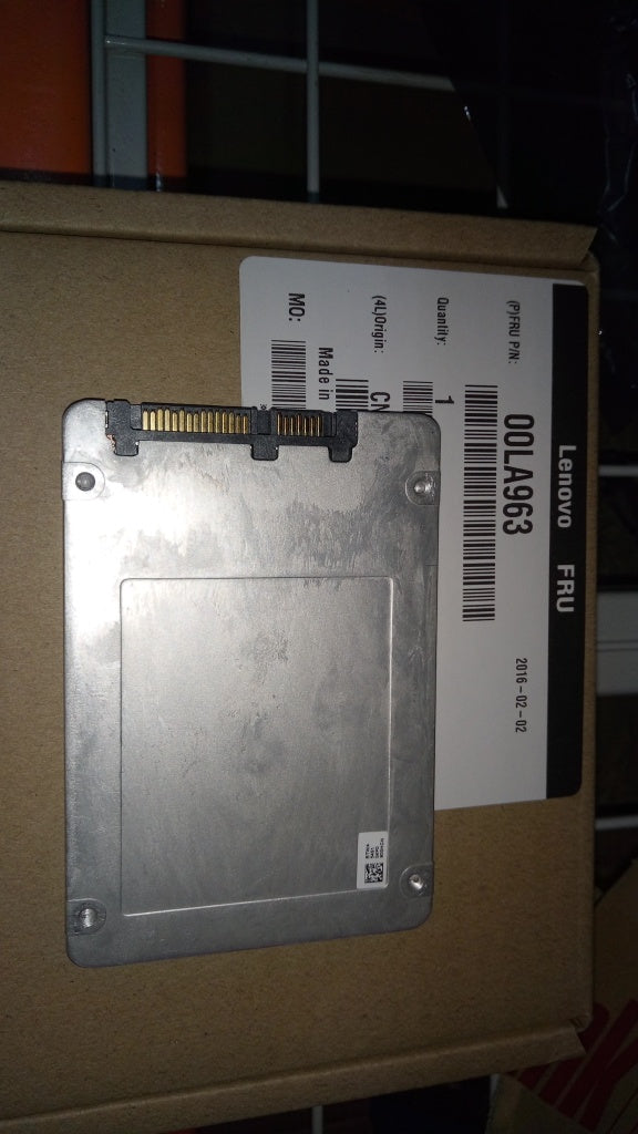 Lenovo Sd Solid State Drives - 00LA963