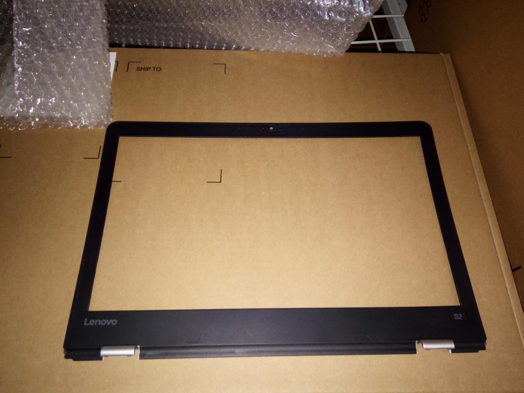 Lenovo Bz Bezels/Doors - 01AV640