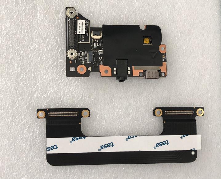 Lenovo USB Board W 81Q7 with Cable N+O - 5C50S25012