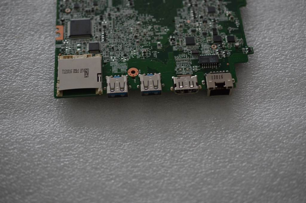 Lenovo Mainboard Lz8 W8 Dis I7-3537U - 90002374