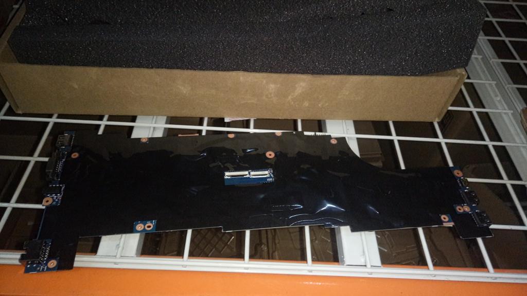 Lenovo Mb - 00UR098