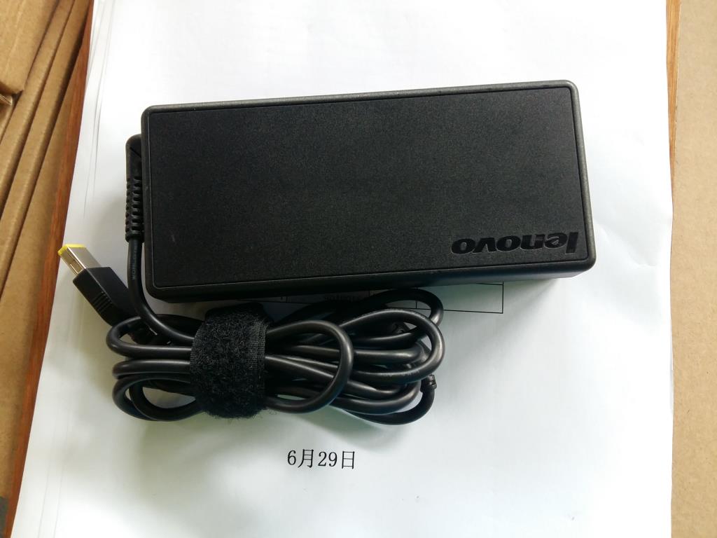 Lenovo Adapter(Cmn) Delta Adl135Ndc3A - 36200605