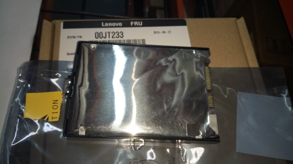 Lenovo Sd Solid State Drives - 00JT233