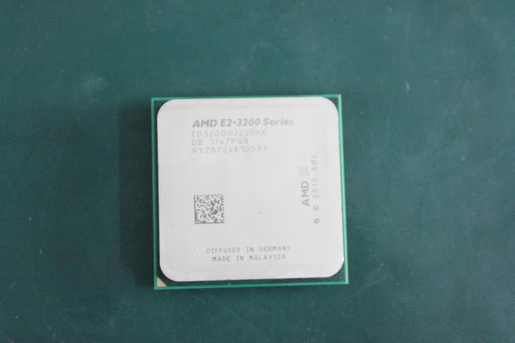 Lenovo Replacement Part - 1100301