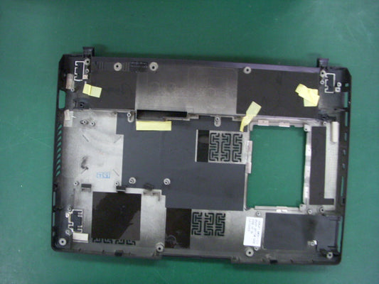 Lenovo 31033519 Bottom Case Assembly U110 13Gn