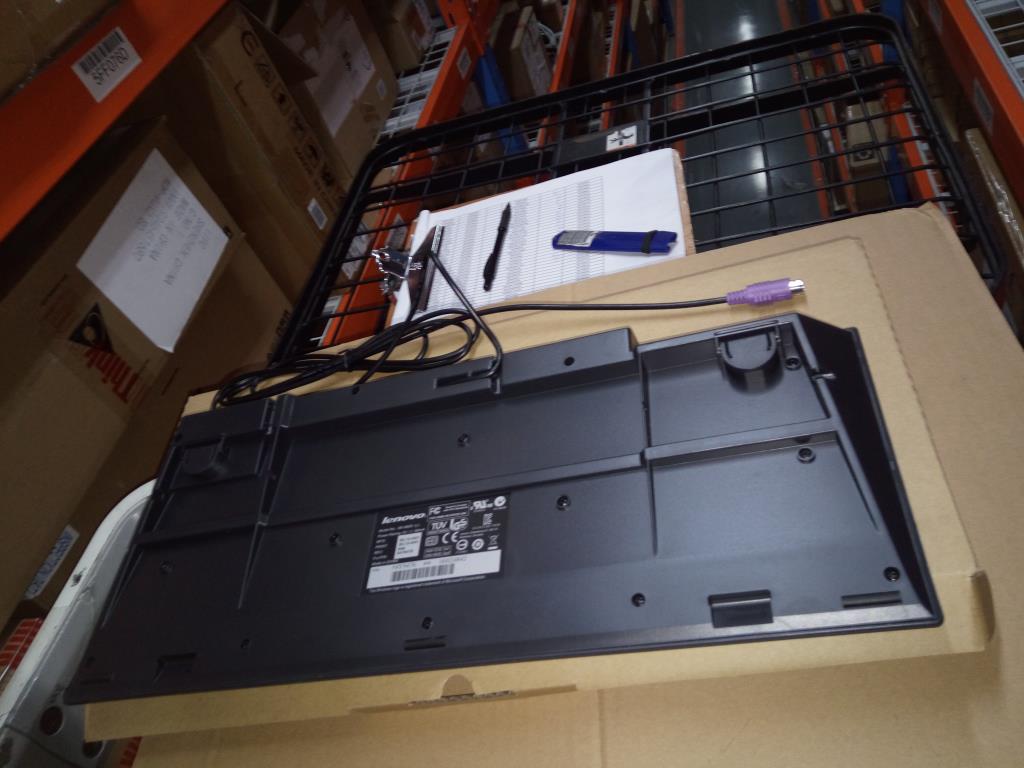 Lenovo Kb Keyboards External - 54Y9476