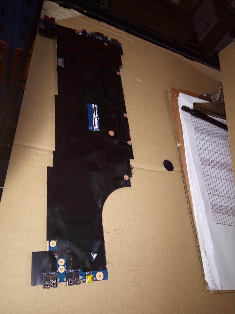 Lenovo Mb - 00UR108