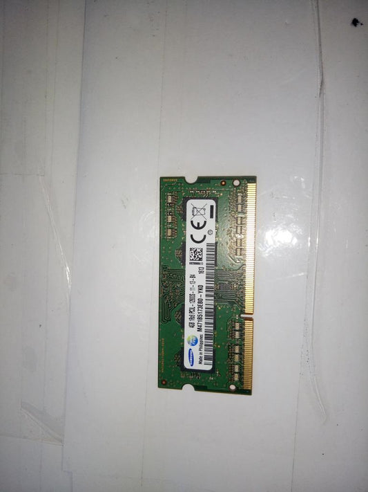 Lenovo 01AG720 Memory M471B5173Eb0-Yk0 4Gb Pc