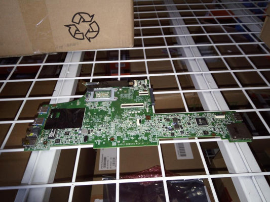 Lenovo Cdpop Planar I3-3217U W8P - 04Y1012
