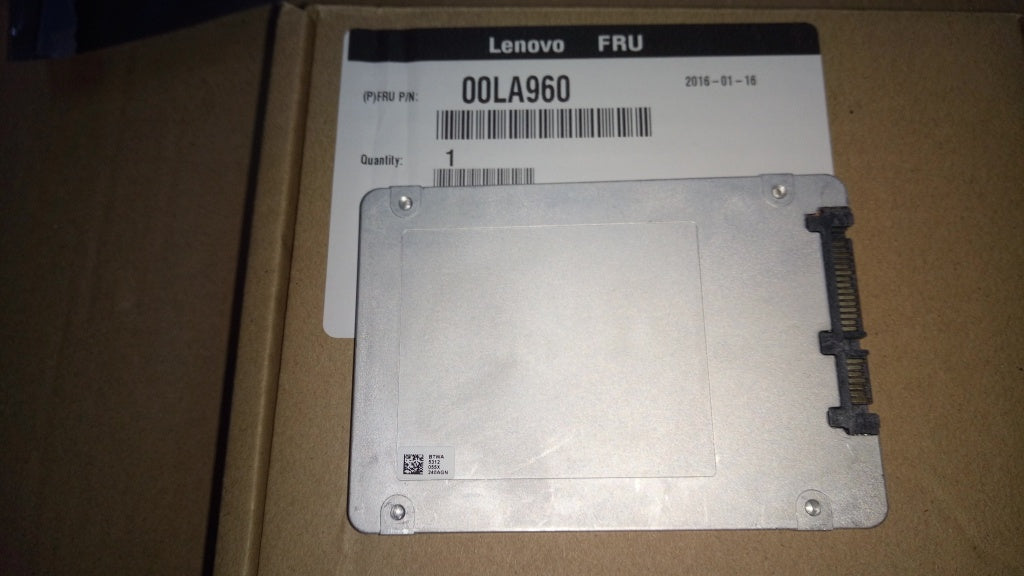 Lenovo Sd Solid State Drives - 00LA960
