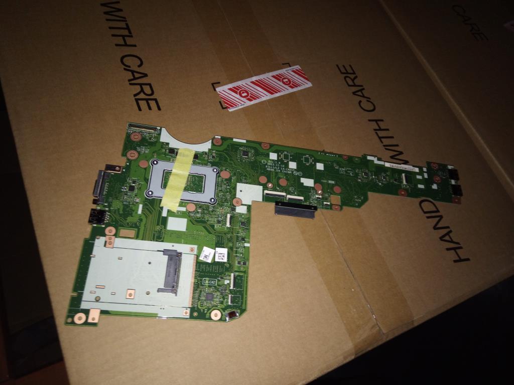 Lenovo Pl System Boards - 00UR714