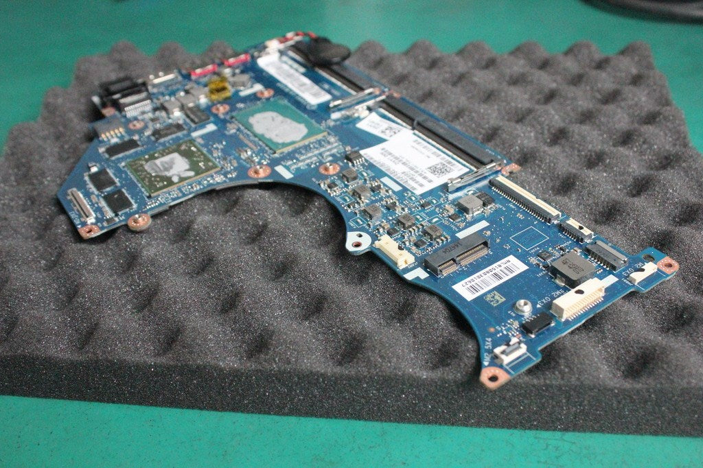 Lenovo Mbhswi5-4210Uv2Gstd - 5B20F78648