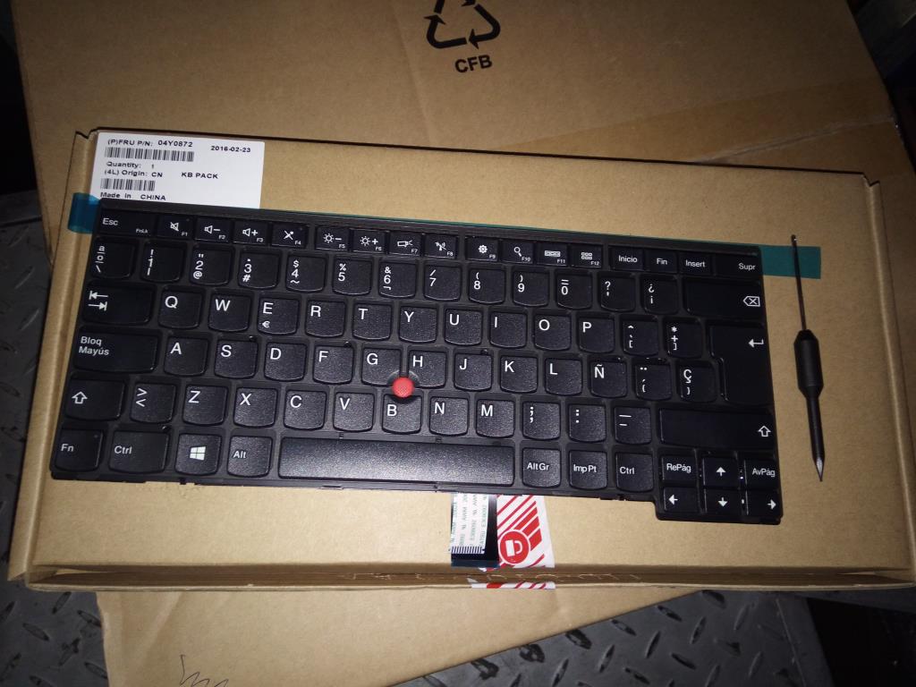 Lenovo Ki Keyboards Internal - 04Y0872