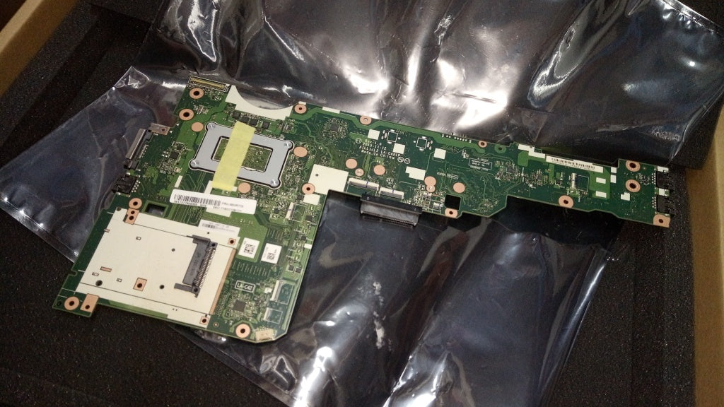 Lenovo Pl System Boards - 00UR713