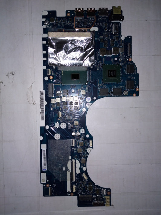 Lenovo Mb Ma541 I7-6700Hq V2G New Win - 5B20L80383