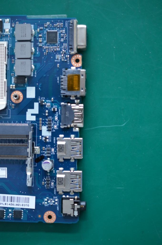 Lenovo Mb Viwgp W8S Dis Hm76 2G 18W - 90002805