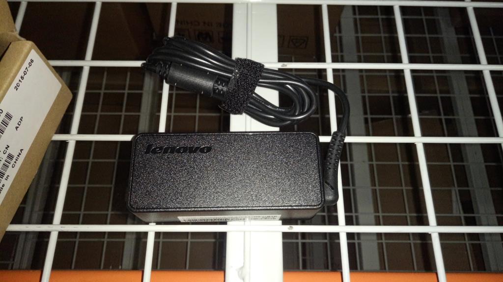 Lenovo (45N0300) AC Adapter