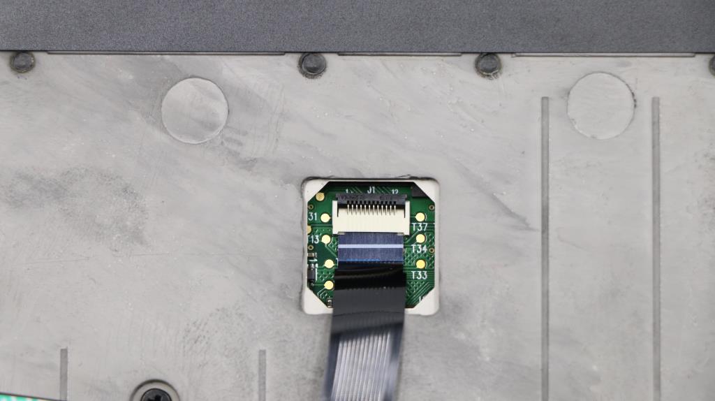 Lenovo Bz Bezels/Doors - 04X0813