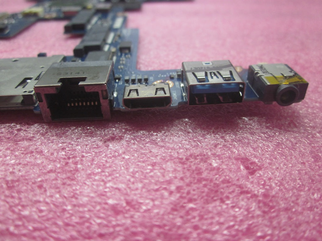 Lenovo Mbi5-3337U4Gw8-Proy-Tpmw/Fuse - 04X0728