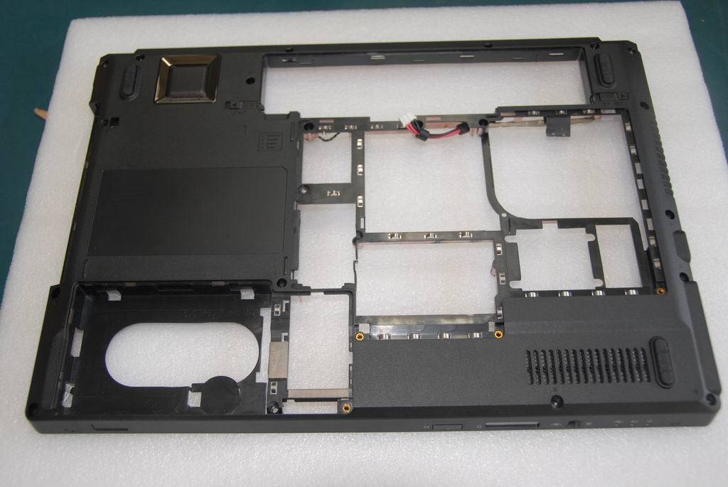 Lenovo 31035902 Bottom Case Spd3 Assembly W/Tv