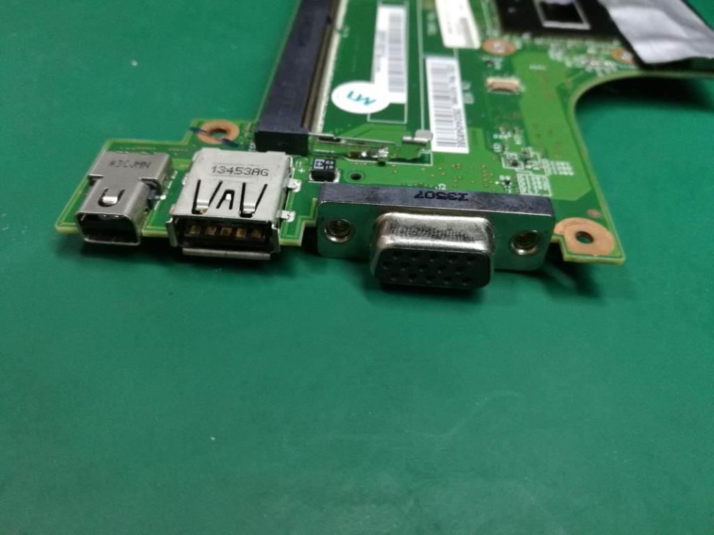 Lenovo Replacement Part - 04X3858