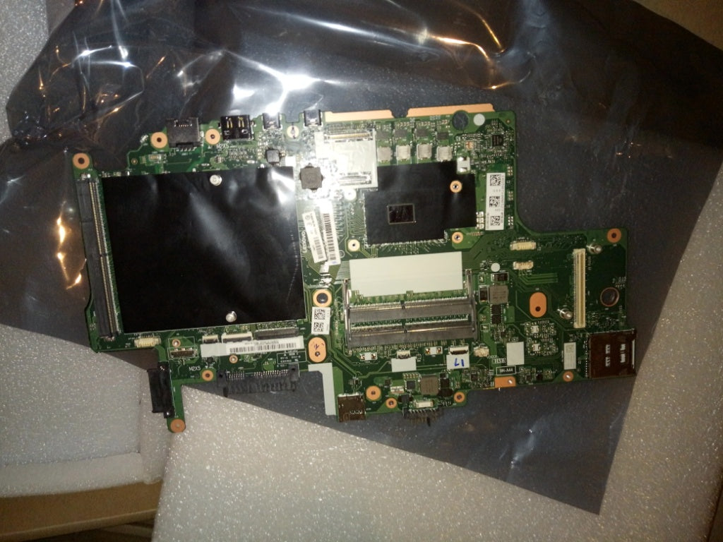 Lenovo Pl System Boards - 01AV311