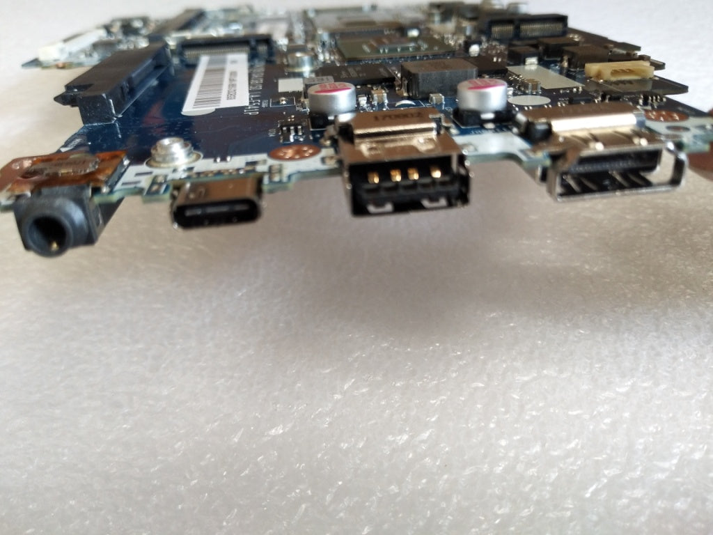Lenovo Mb Dis I7 Gtr Bl Fp U42 - 5B20Q15686