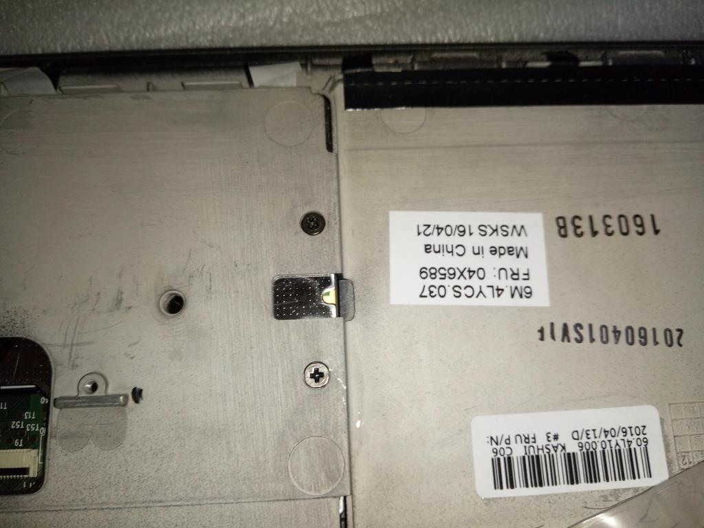 Lenovo Assembly Upper Case Swiss Wkbf - 04X6589