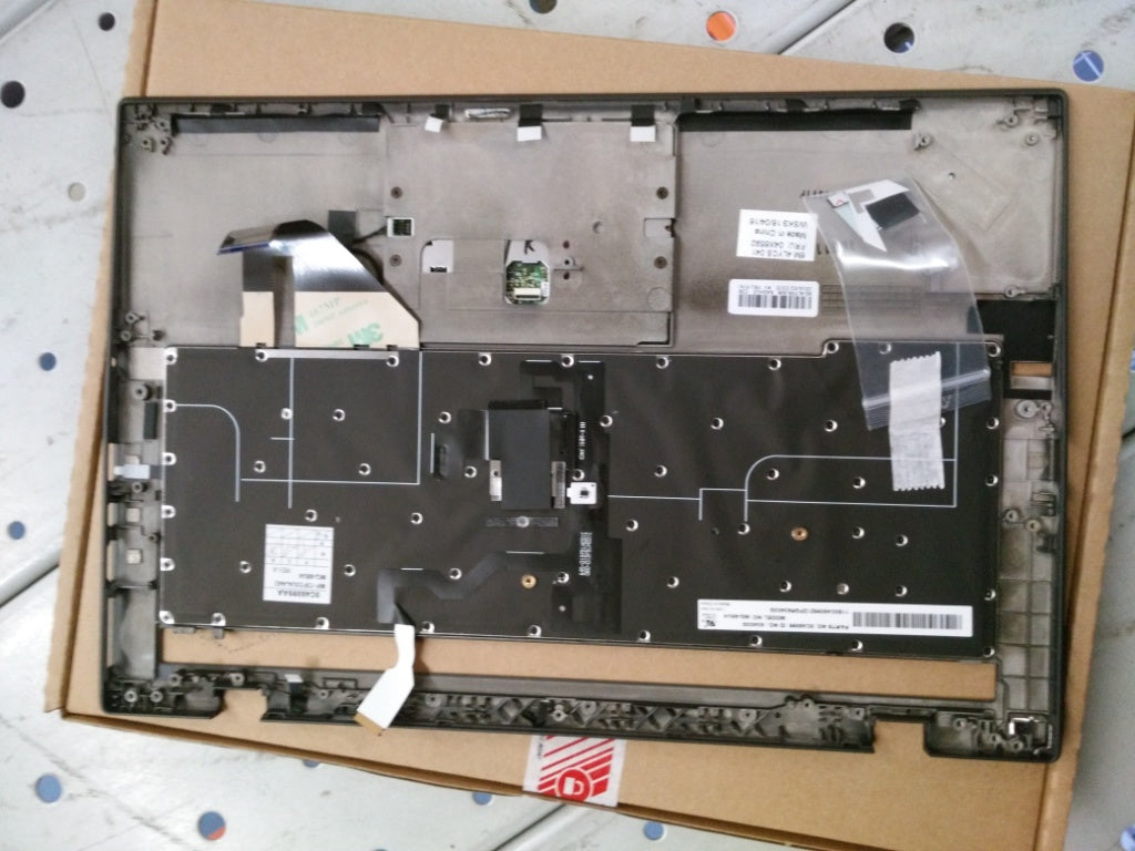 Lenovo Assembly Upper Case Us Int Wkb - 04X6592