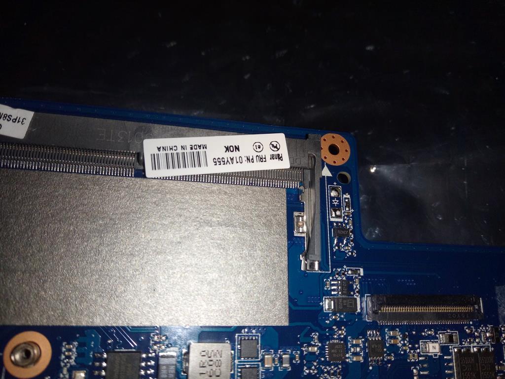 Lenovo Mb - 01AY555