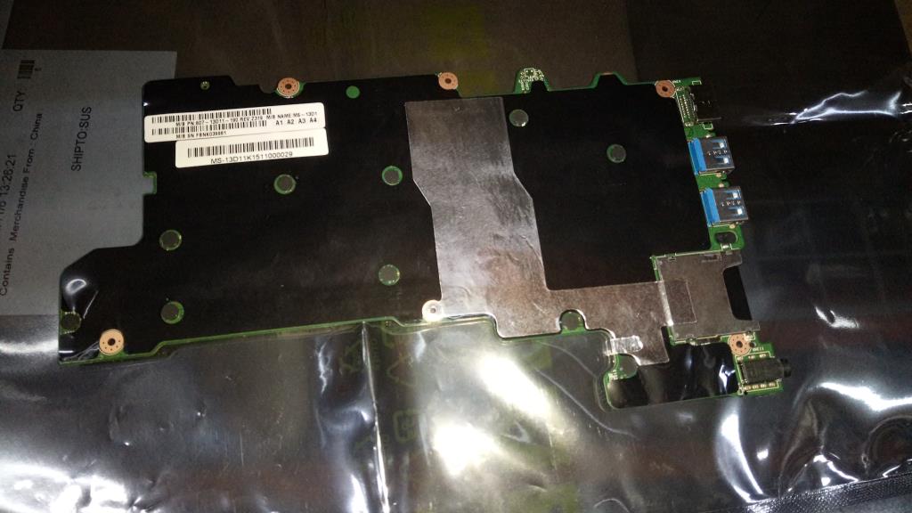 Lenovo Mb - 5RPWW00017
