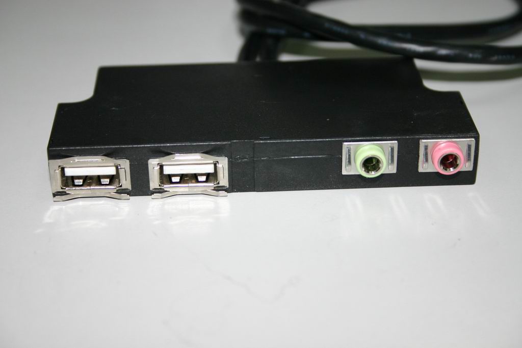 Lenovo Replacement Part - 31019504