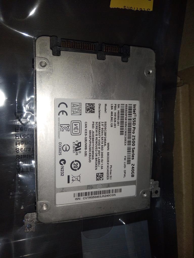 Lenovo Sd Solid State Drives - 00UP347