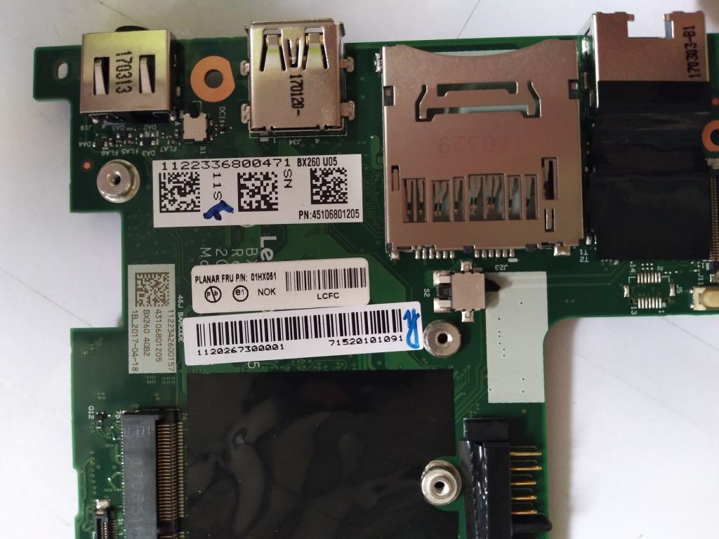 Lenovo I7-6600U,Nok,Uma,Amt,Tpm,Dock - 01HX051