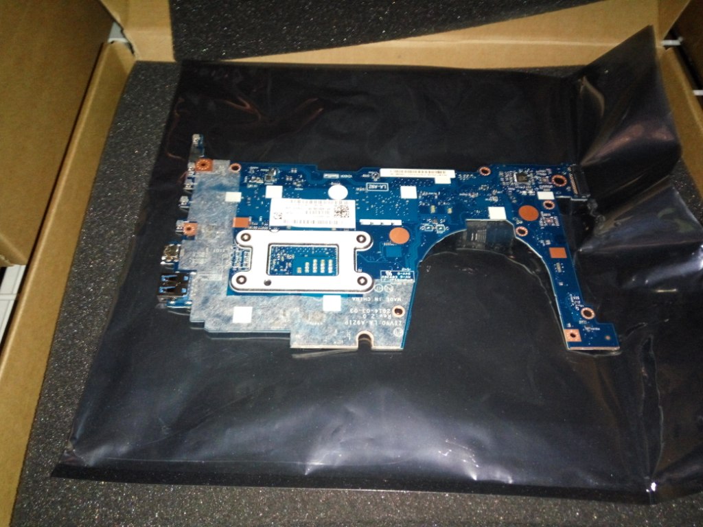 Lenovo Mb - 5B20G19201
