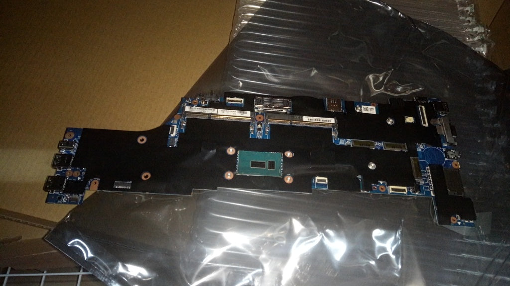 Lenovo Pl System Boards - 00UR079