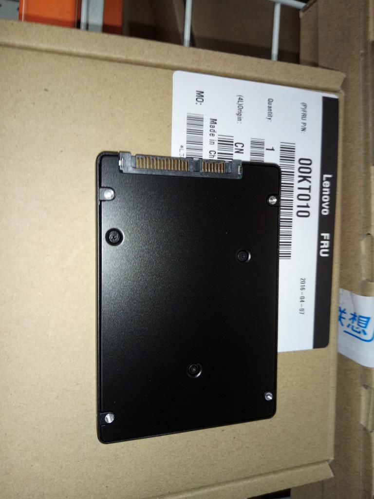 Lenovo 00KT010 Solid State Drive