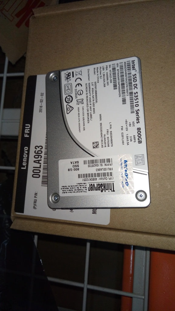 Lenovo Sd Solid State Drives - 00LA963