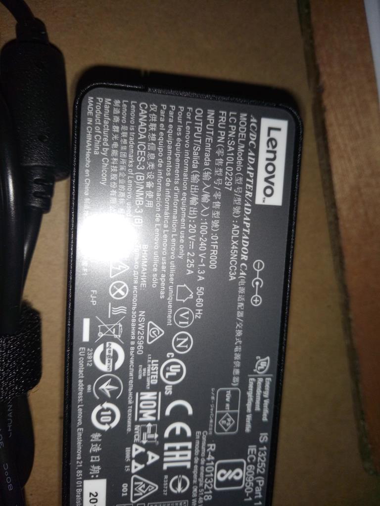 Lenovo Ac Adapter - 01FR000