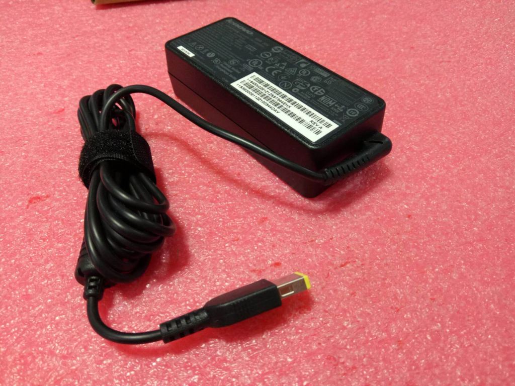 Lenovo Adp 65W 3P Eup Slim Plug A065R - 36200611