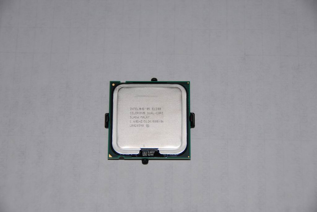 Lenovo 1005094 Cpu Intel Cdc E1200 1.6/512K/7