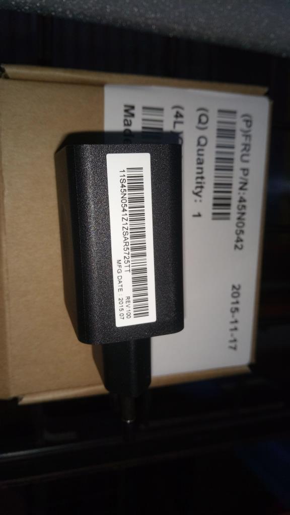 Lenovo Adapter - 45N0542