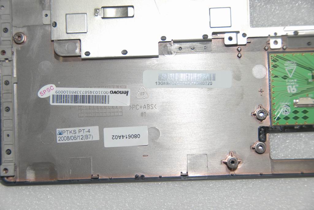 Lenovo 31034587 Top Case Module Y530 Pc Abs