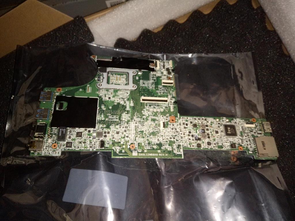 Lenovo Cdpop Planar I3-3227U Integ - 04Y1320
