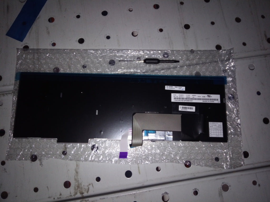 Lenovo Ki Keyboards Internal - 04Y2714