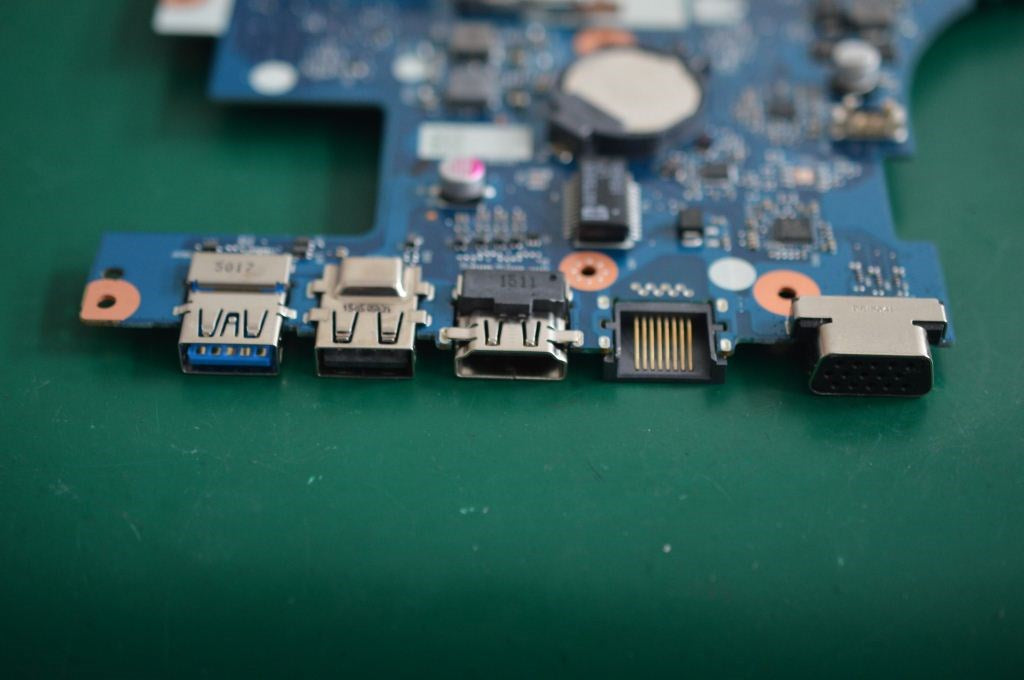 Lenovo Replacement Part - 5B20H71391