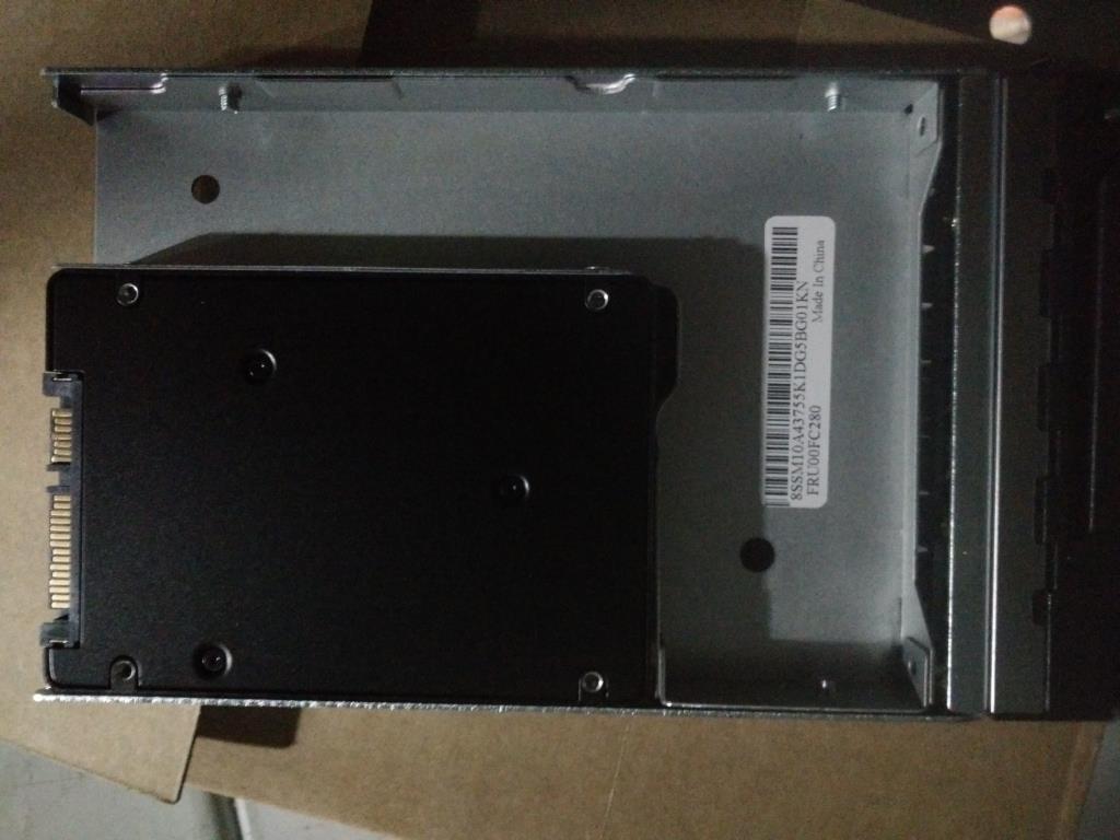 Lenovo Sd Solid State Drives - 00XH109